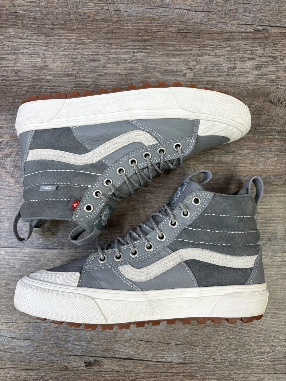 Vans Sk8-Hi MTE 2.0 DX ‘Frost Grey’ Winter High-Top Sneakers | Women’s 9